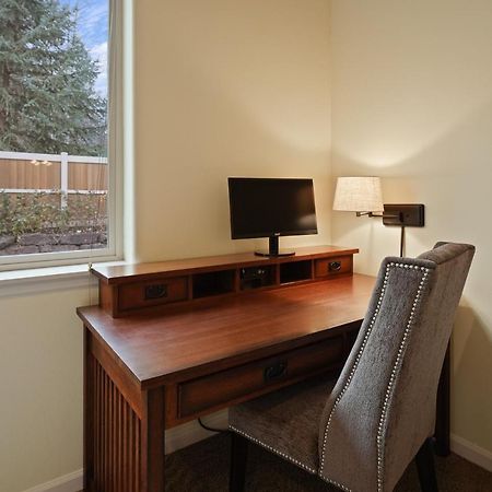 Sunny Days 30 Day Minimum Home Bend Exterior foto