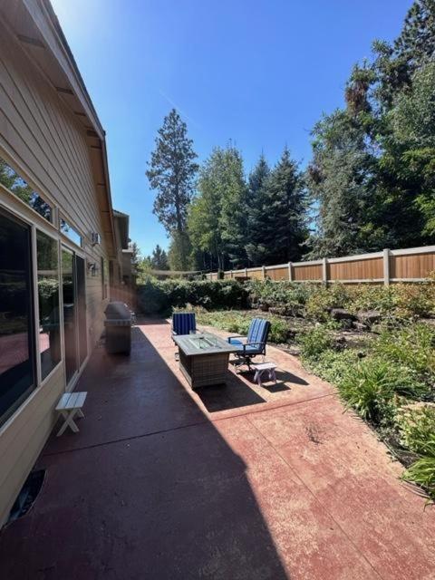 Sunny Days 30 Day Minimum Home Bend Exterior foto
