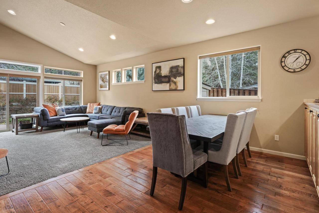 Sunny Days 30 Day Minimum Home Bend Exterior foto